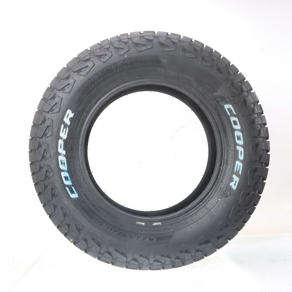 New LT 265/70R18 Cooper Discoverer Stronghold AT 124/121S E - Image 3