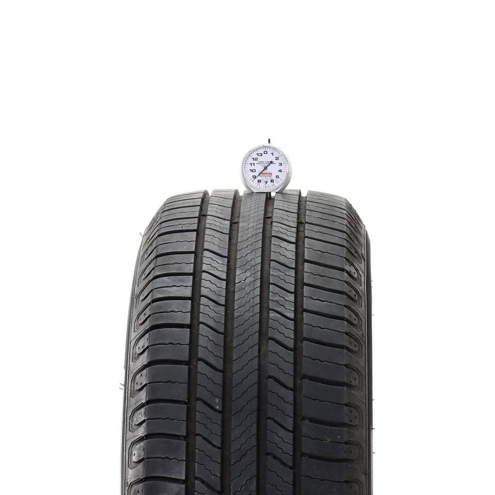 Set of (4) Used 225/65R17 Michelin Defender 2 102H - 8.5-10/32 - Image 2