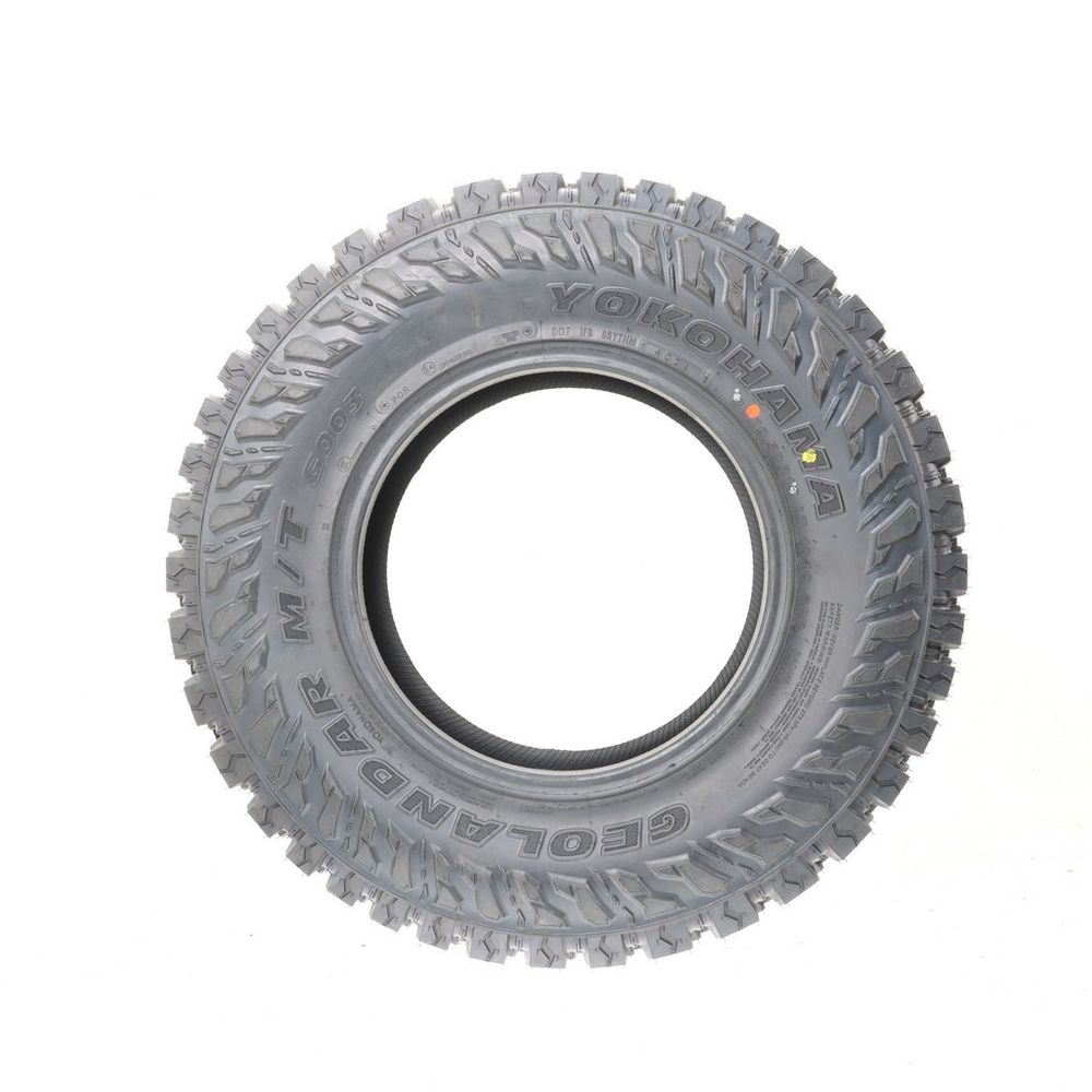 New LT 30X9.5R15 Yokohama Geolandar M/T G003 104Q C - Image 3