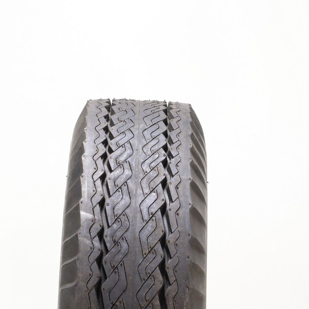 Used LT 8.75-16.5 Uniroyal Fleetmaster Triple Tread 1N/A D - 14.5/32 - Image 2