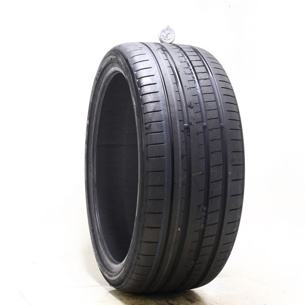Used 275/35R23 Yokohama Advan Sport V107 108Y - 8.5/32 - Image 1