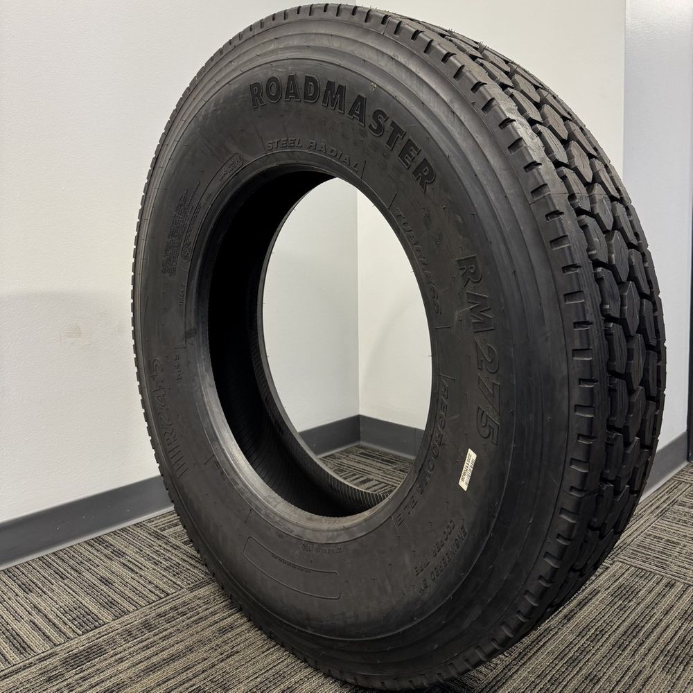 New 11R24.5 Cooper Roadmaster RM275 149/146L - Image 1
