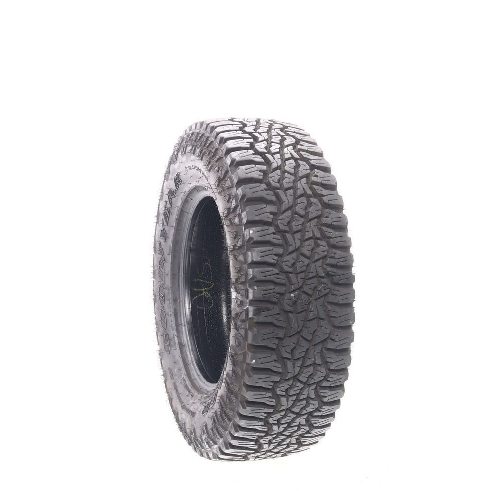 Used LT 265/70R17 Goodyear Wrangler Ultra Terrain AT 121/118Q E - 17/32 - Image 1