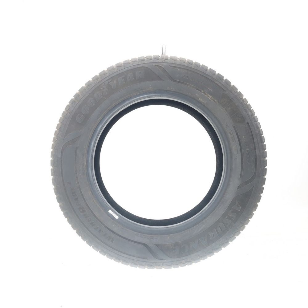 Used 235/65R17 Goodyear Assurance WeatherReady 2 104H - 10.5/32 - Image 3