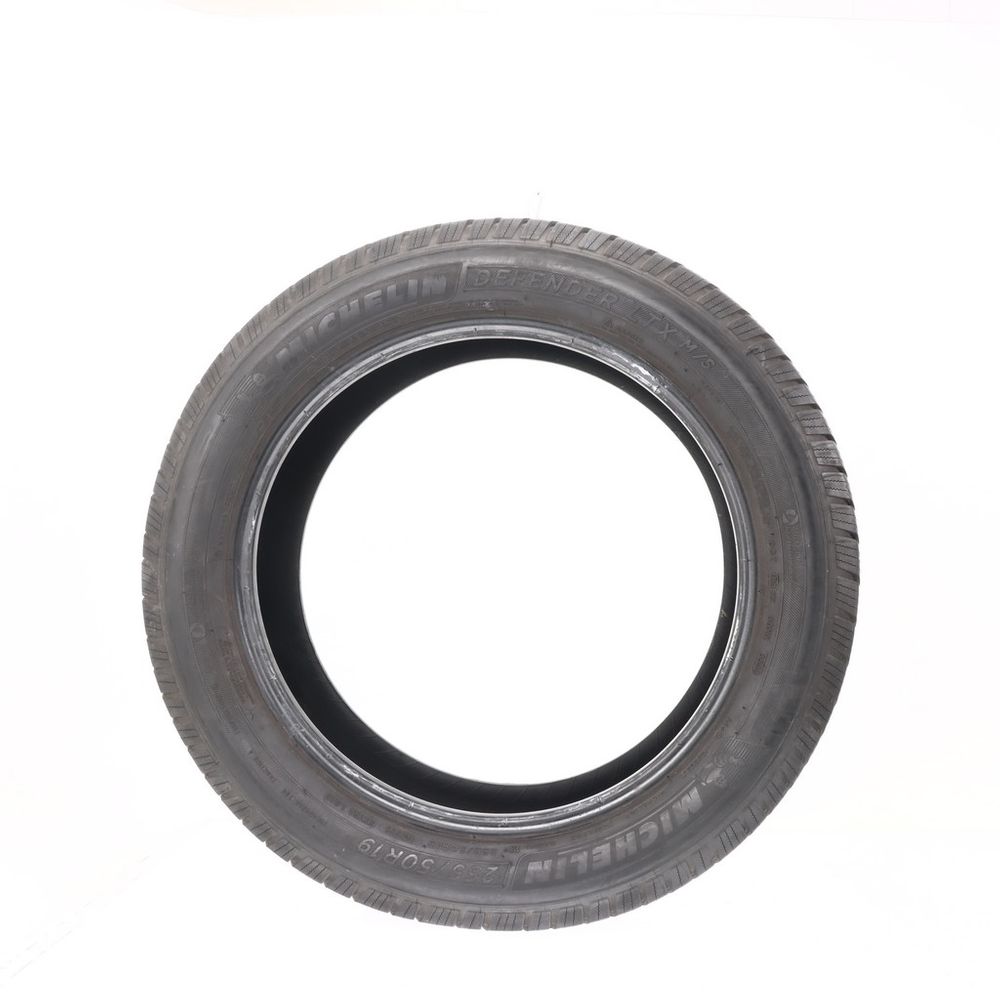 Set of (2) Used 255/50R19 Michelin Defender LTX M/S 107H - 8.5-9.5/32 - Image 3