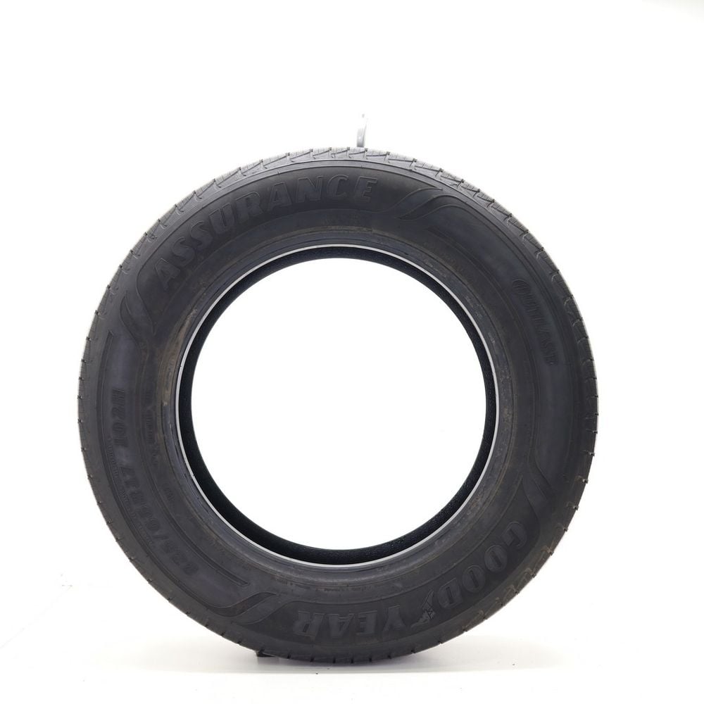 Set of (4) Used 225/65R17 Goodyear Assurance Outlast 102H - 7.5-9/32 - Image 3