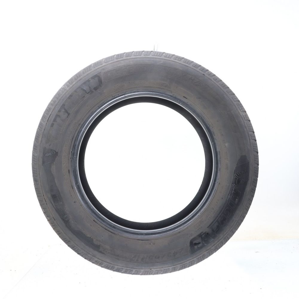 Set of (2) Used 245/65R17 Michelin Defender LTX M/S 107T - 8-8.5/32 - Image 3