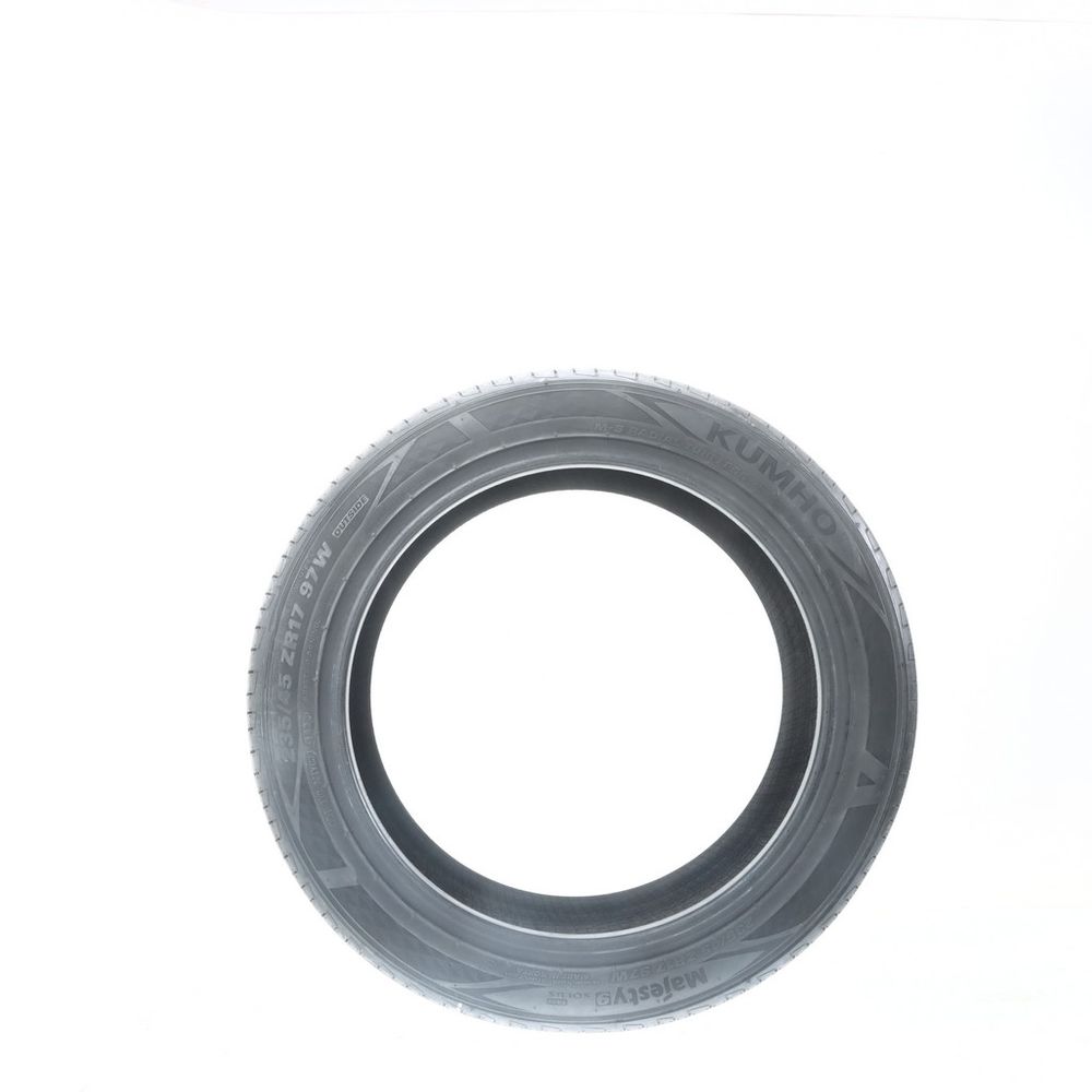 New 235/45ZR17 Kumho Majesty 9 Solus TA91 97W - Image 3