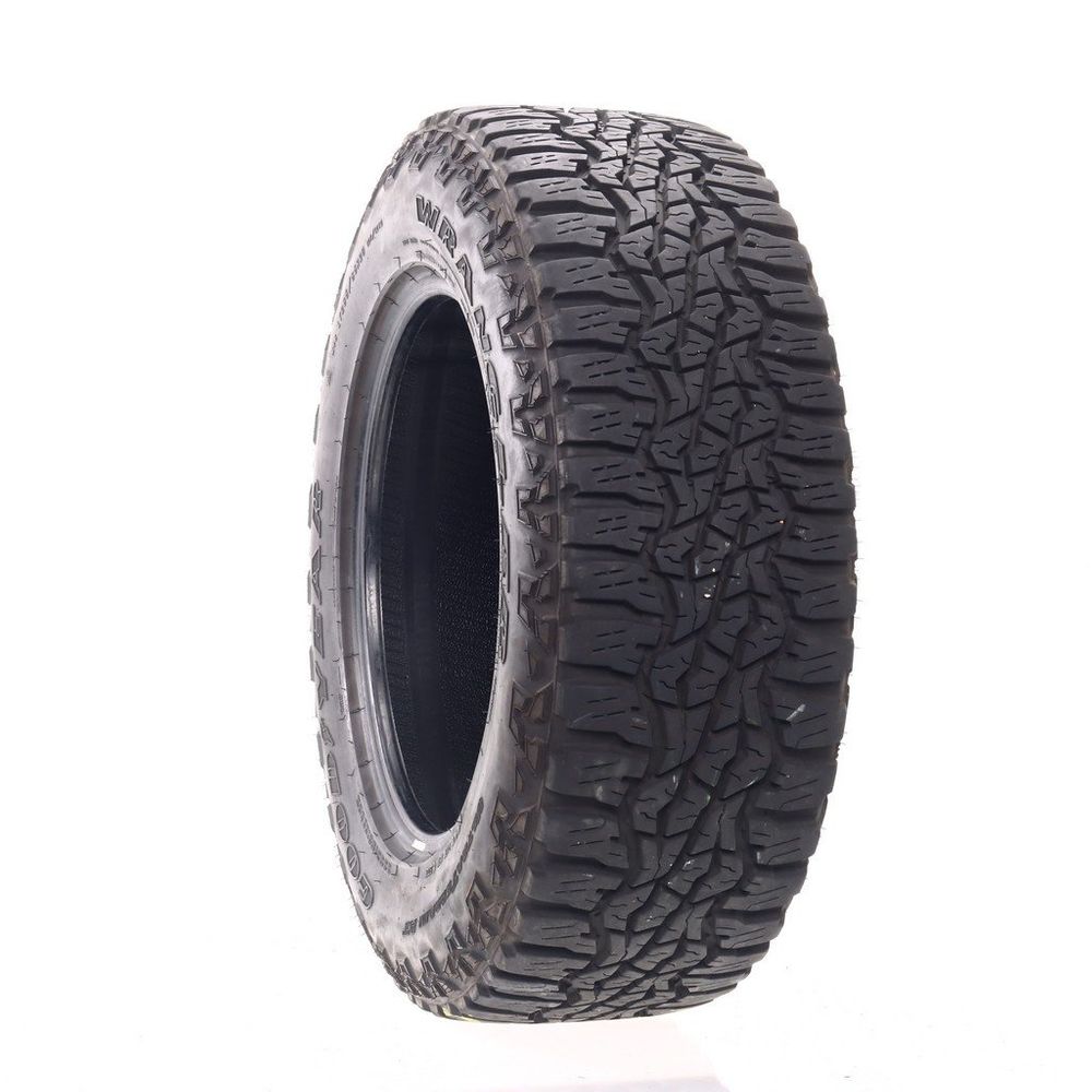 Used LT 285/65R20 Goodyear Wrangler Ultra Terrain AT 127/124Q E - 15/32 - Image 1