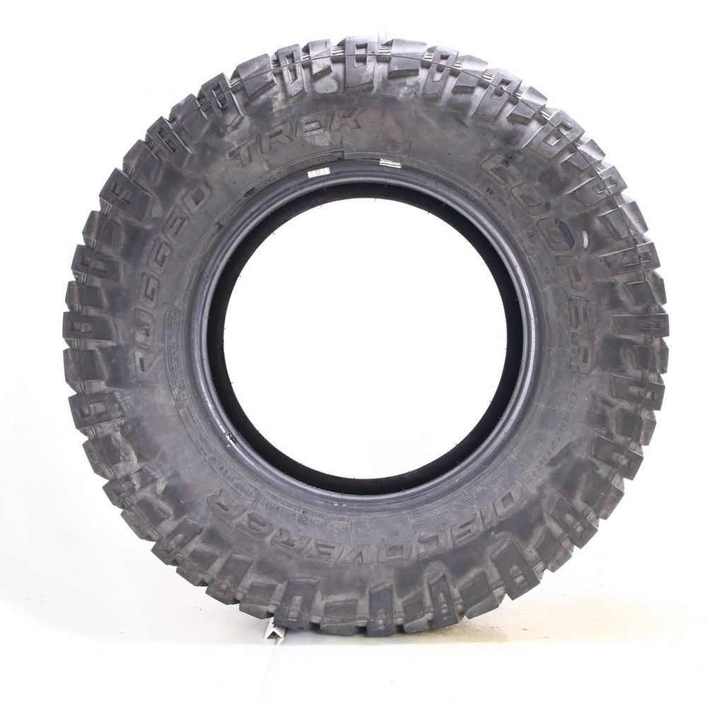 Used LT 285/70R17 Cooper Discoverer Rugged Trek 121/118Q E - 11/32 - Image 3