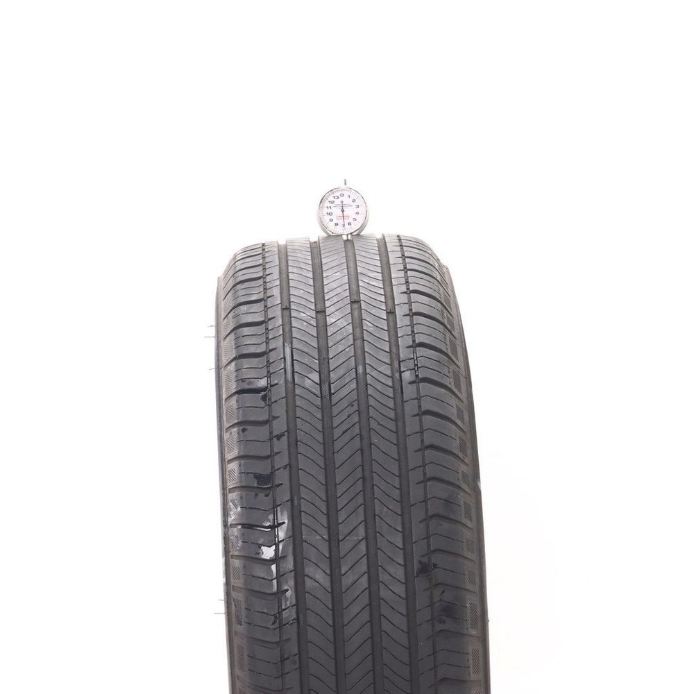 Set of (4) Used 235/65R17 Michelin Primacy All Season 104H - 6.5-8/32 - Image 2