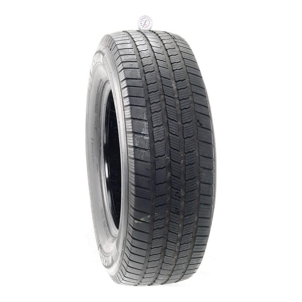 Set of (2) Used LT 275/70R18 Michelin Defender LTX M/S 125/122R E - 7-8/32 - Image 4