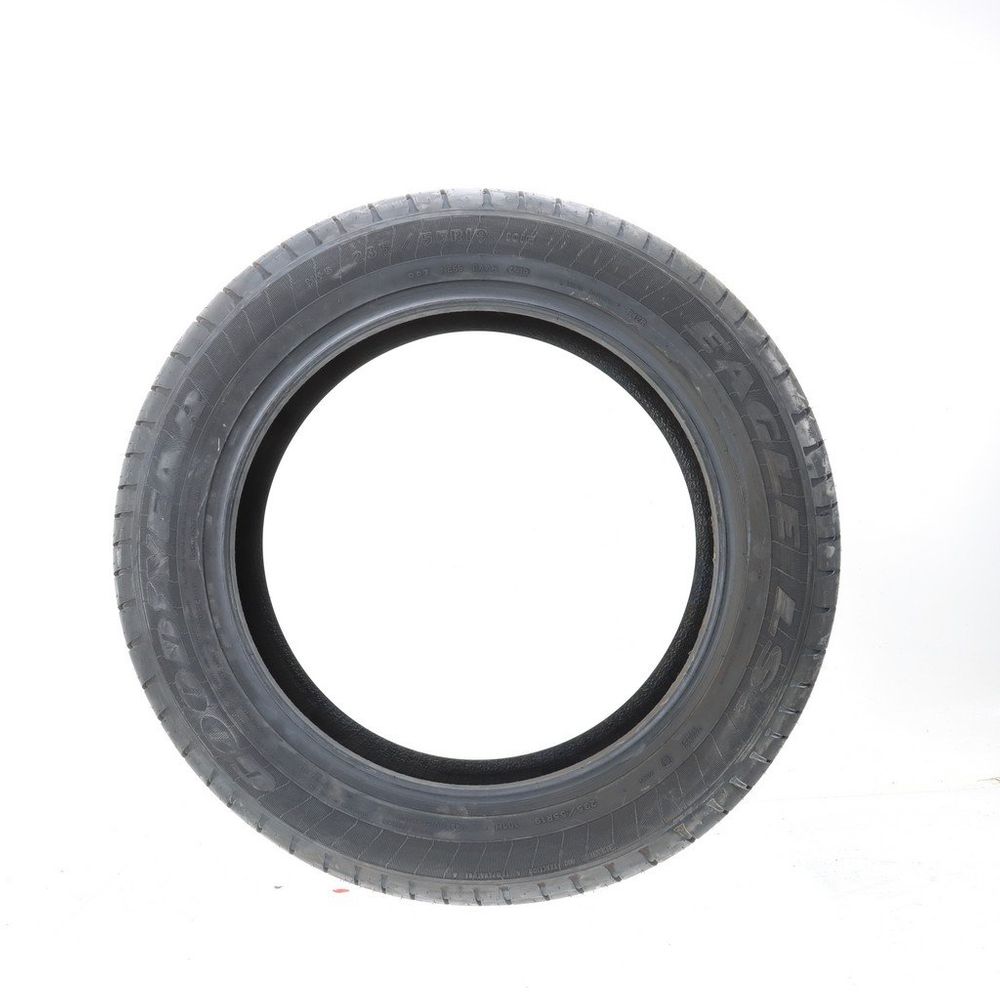 New 235/55R19 Goodyear Eagle LS-2 AO 101H - Image 3