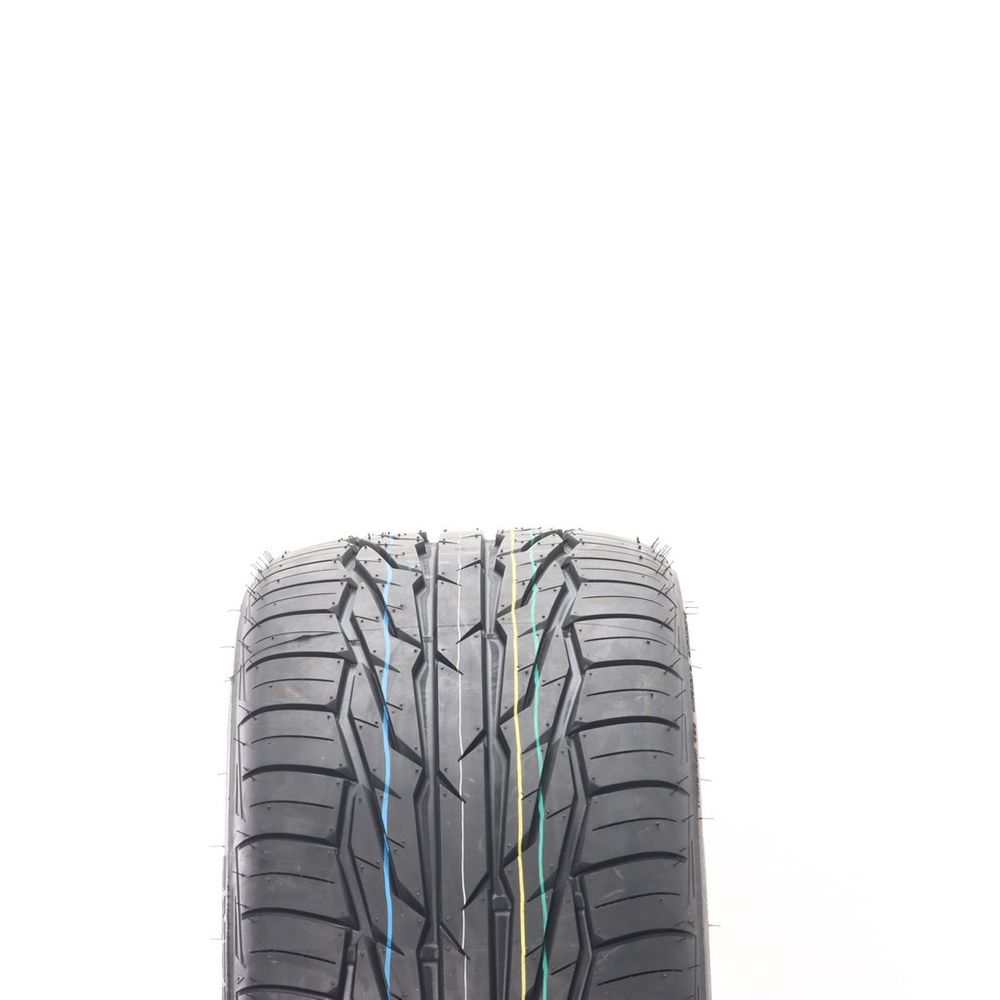 New 235/40R19 Toyo Extensa HP II 96W - Image 2