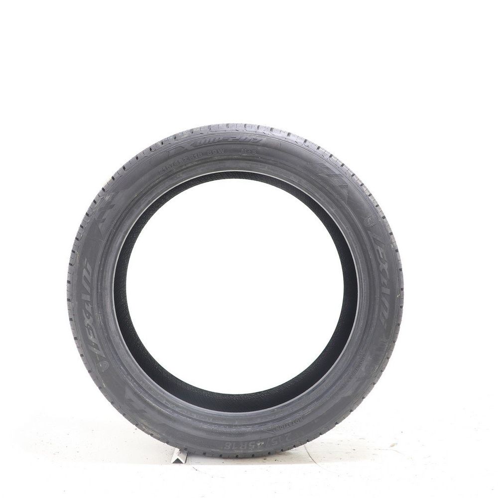 New 215/45ZR18 Lexani LXUHP-207 89W - 9.5/32 - Image 3