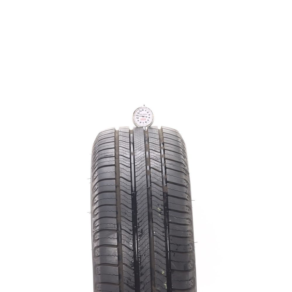Used 215/55R17 Michelin Defender 2 98V - 10.5/32 - Image 2