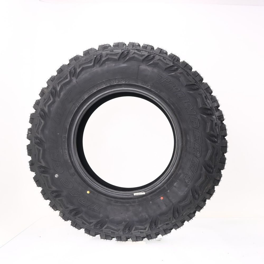 New LT 265/75R16 Thunderer Trac Grip M/T R408 123/120Q E - Image 3