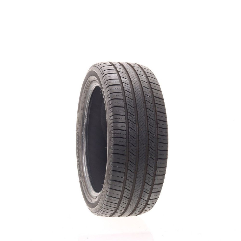 Driven Once 235/45R18 Michelin Defender 2 98V - 10.5/32 - Image 1