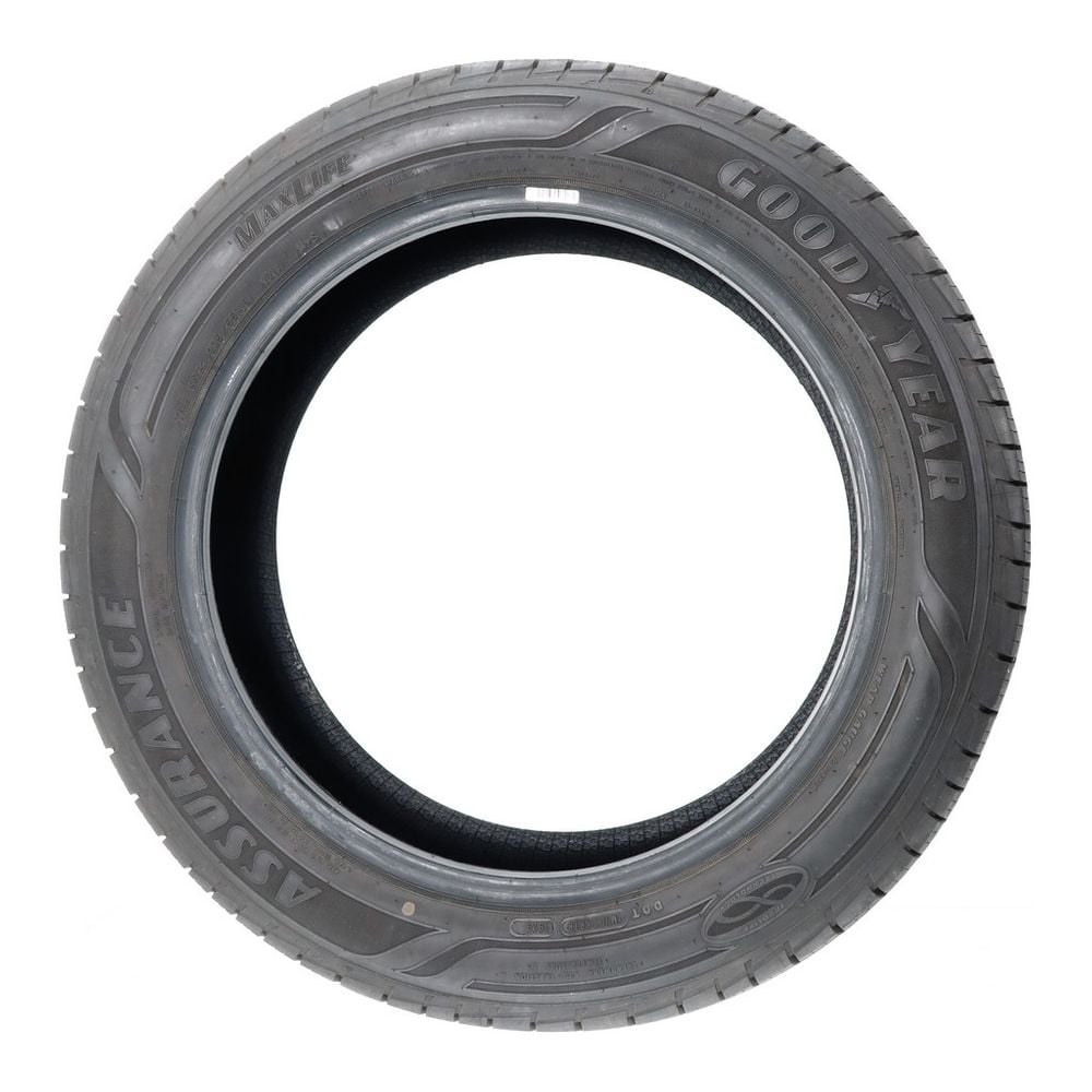 Used 235/55R19 Goodyear Assurance MaxLife 101V - 12/32 - Image 3