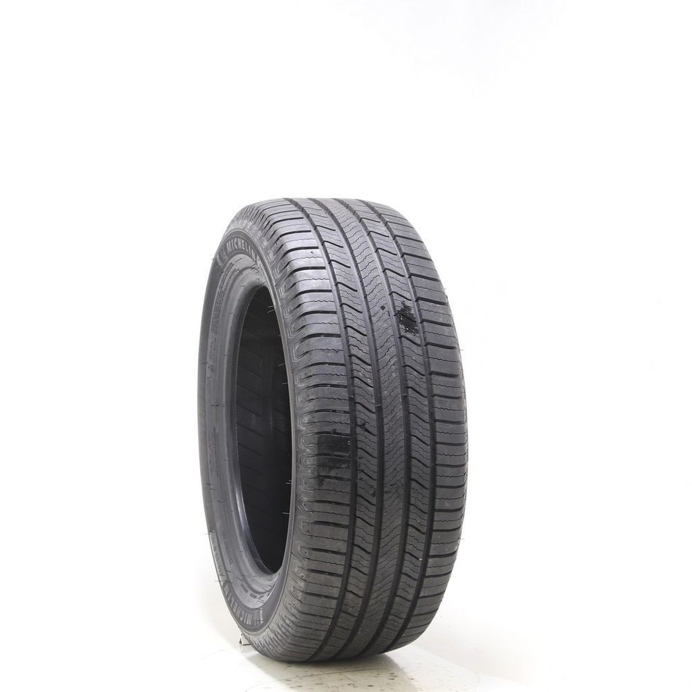 Driven Once 235/55R17 Michelin Defender 2 99H - 10.5/32 - Image 1