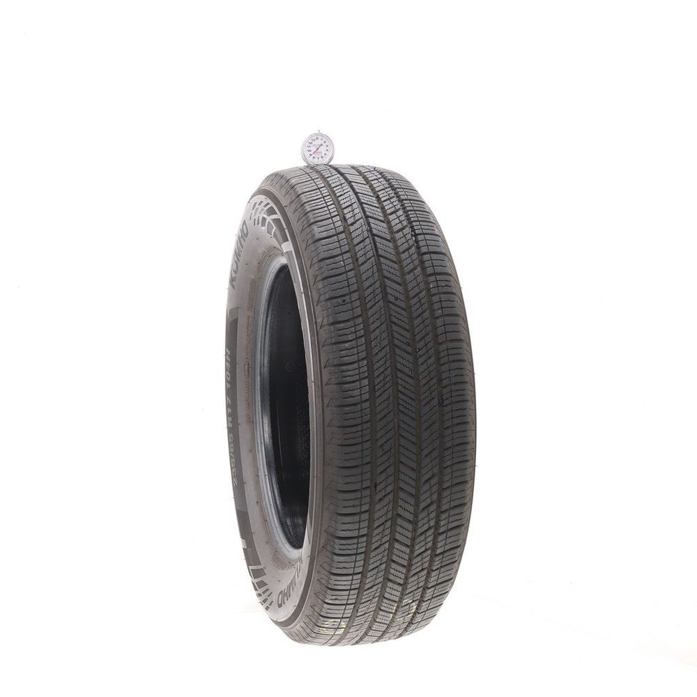 Set of (2) Used 235/65R17 Kumho Solus TA51a 104H - 8.5/32 - Image 1