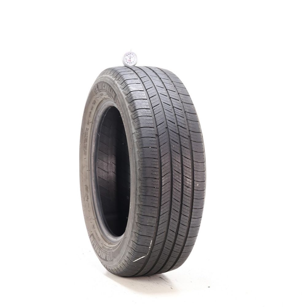 Set of (2) Used 225/60R17 Michelin Defender T+H 99H - 6-6.5/32 - Image 4