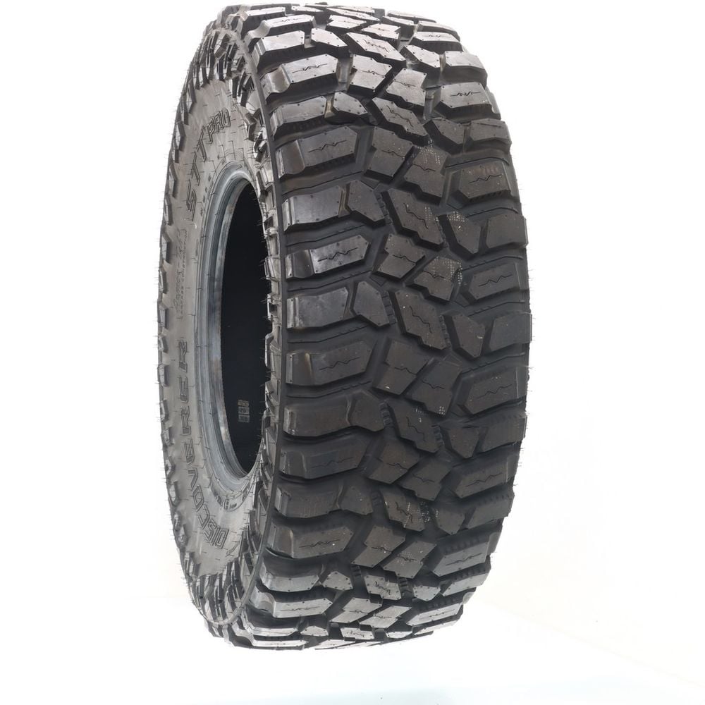 New LT 37X13.5R17 Cooper Discoverer STT Pro 121Q E - Image 1