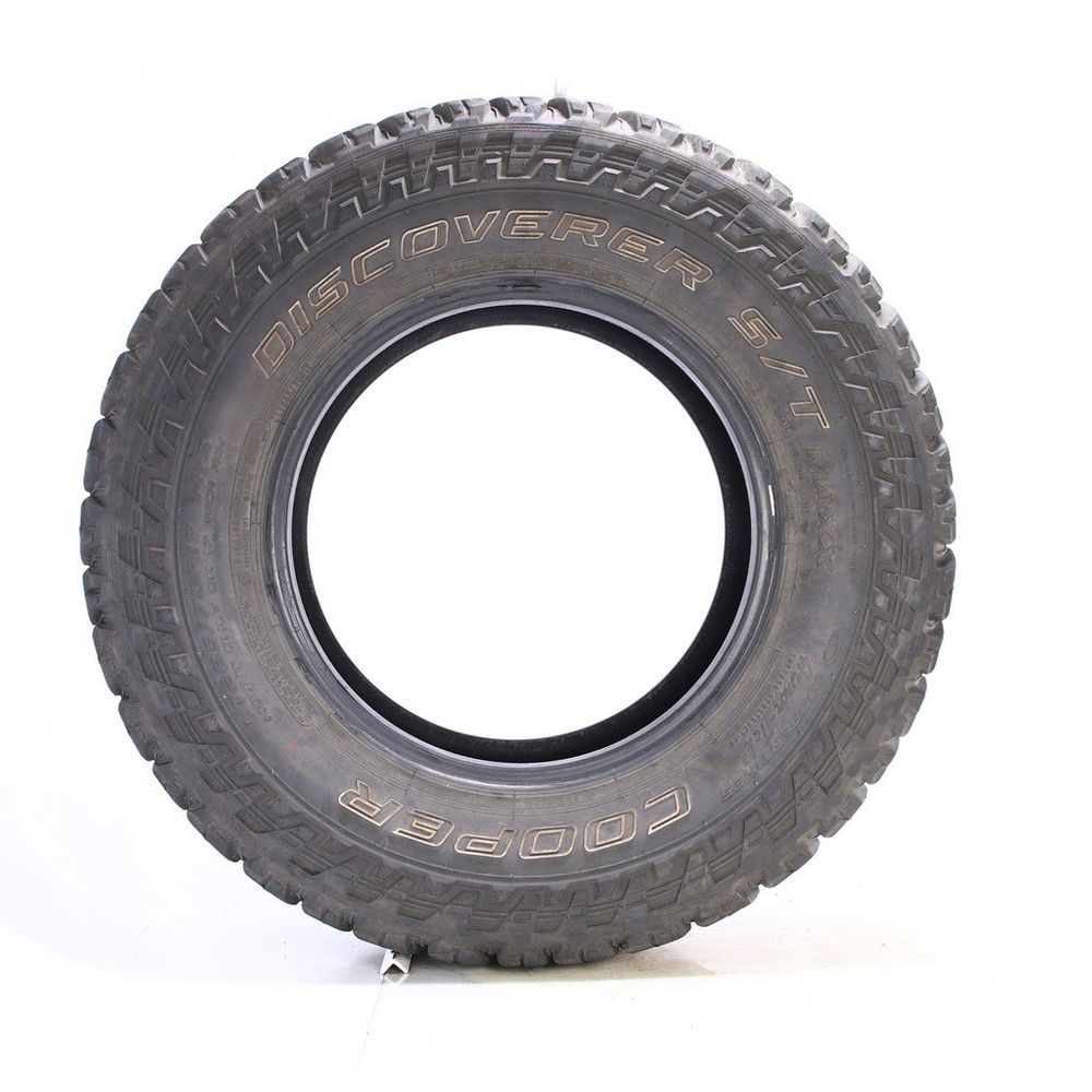 Used LT 285/70R17 Cooper Discoverer S/T Maxx 121/118Q E - 13.5/32 - Image 3
