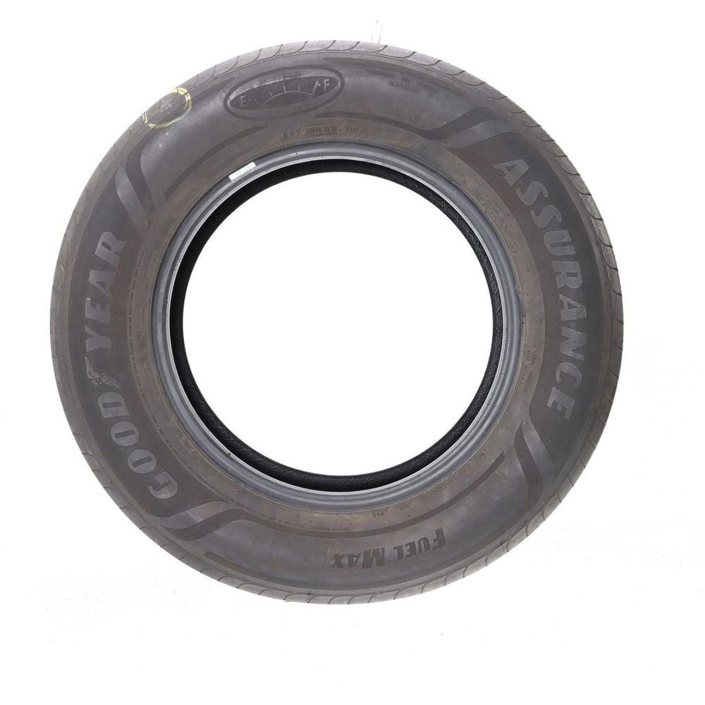 Set of (4) Used 255/65R18 Goodyear Assurance Fuel Max 111H - 5.5-7/32 - Image 6