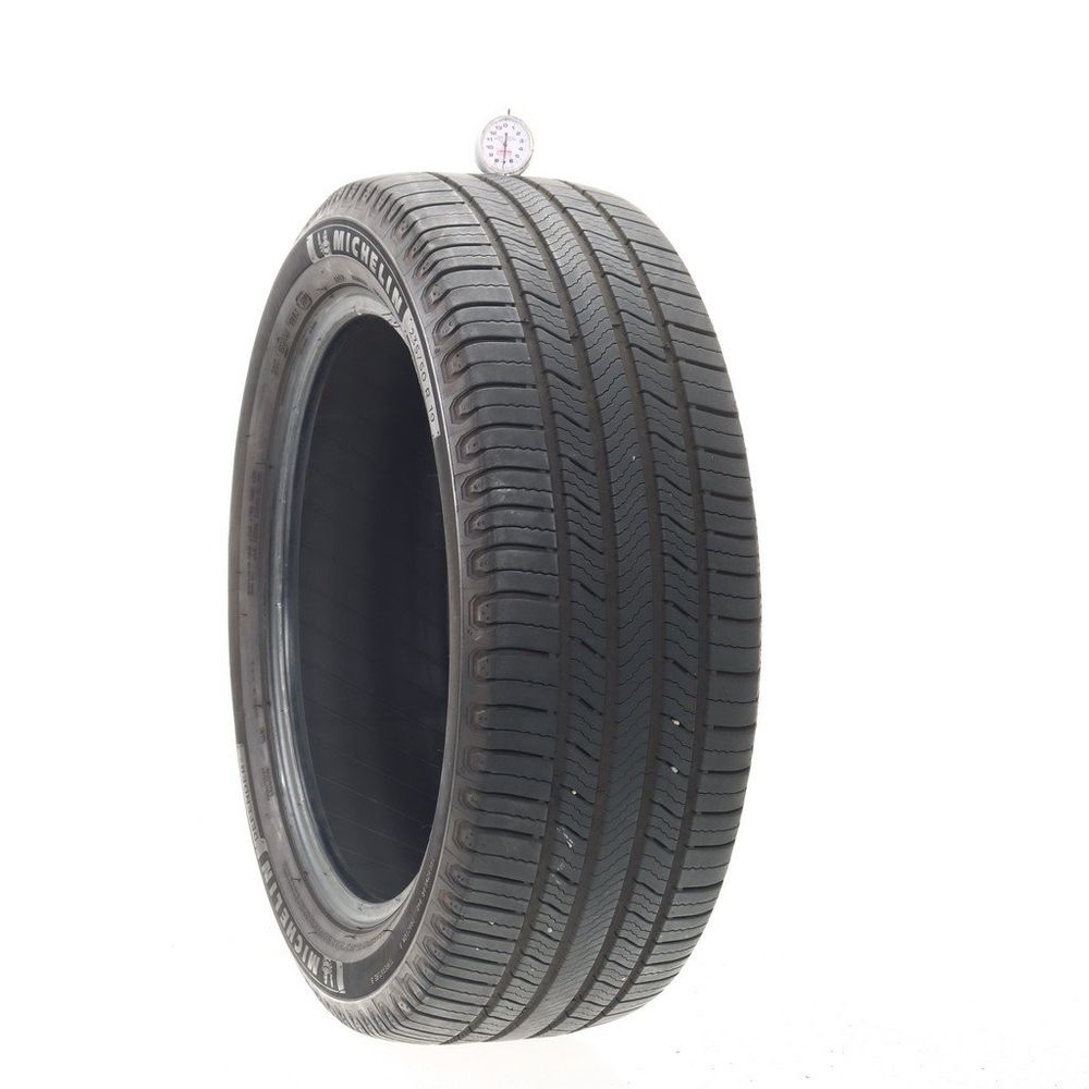 Set of (2) Used 235/50R19 Michelin Defender 2 103H - 6.5-7/32 - Image 4