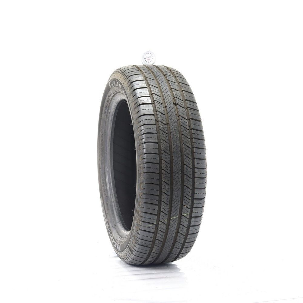 Set of (2) Used 215/55R18 Michelin Defender 2 95H - 10.5/32 - Image 1