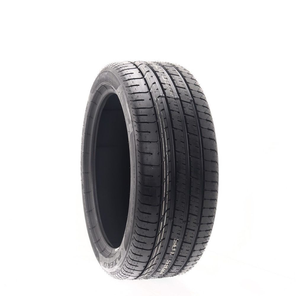 New 255/40R19 Pirelli P Zero Run Flat 96W - Image 1