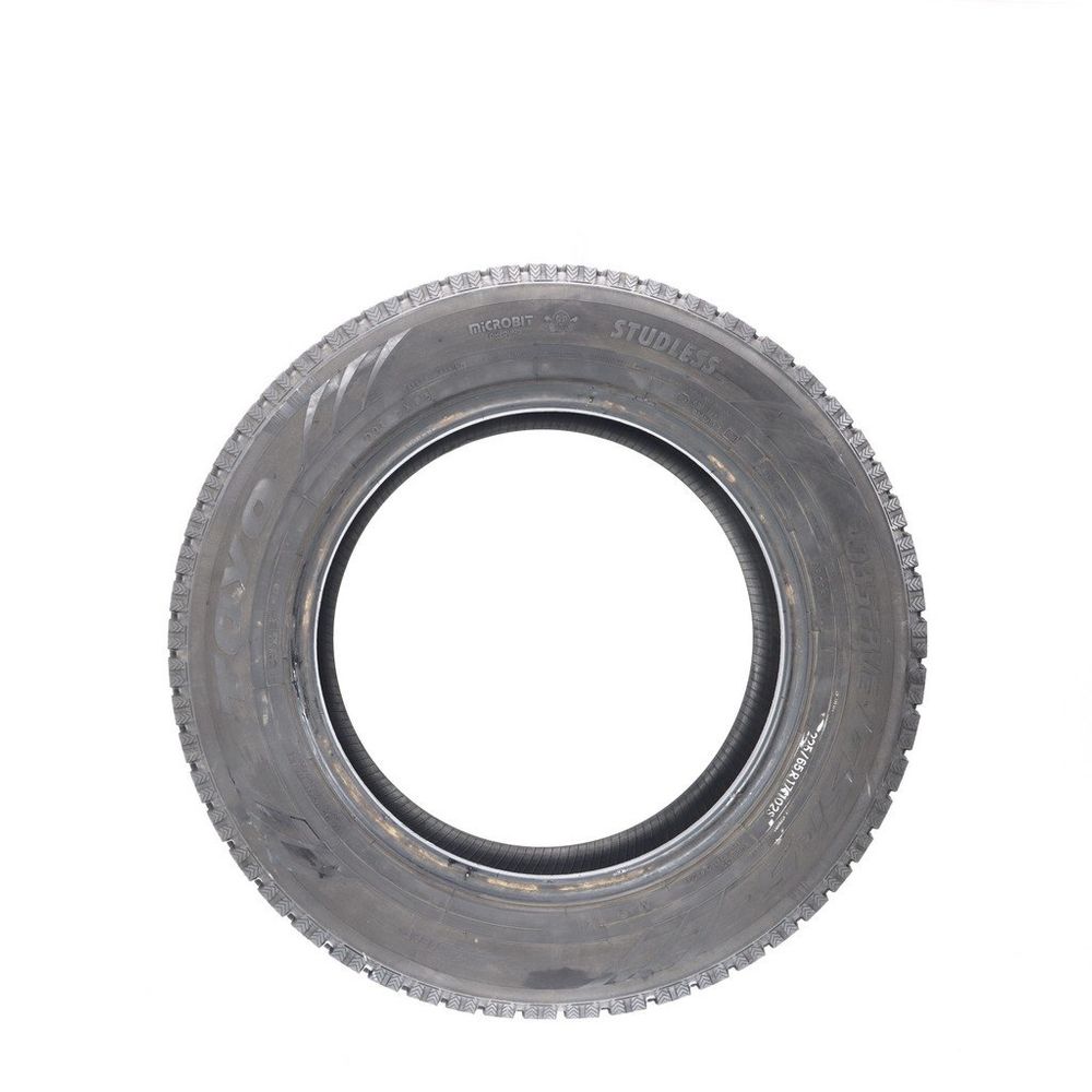 Set of (2) Used 225/65R17 Toyo Observe GSi-5 102S - 8.5-9.5/32 - Image 6