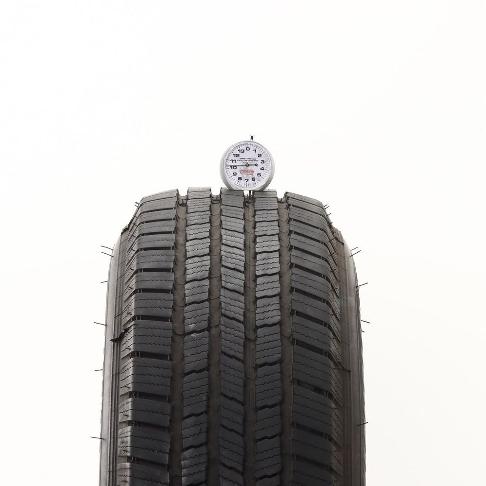 Set of (2) Used 215/70R16 Michelin Defender LTX M/S 100H - 9-10/32 - Image 5