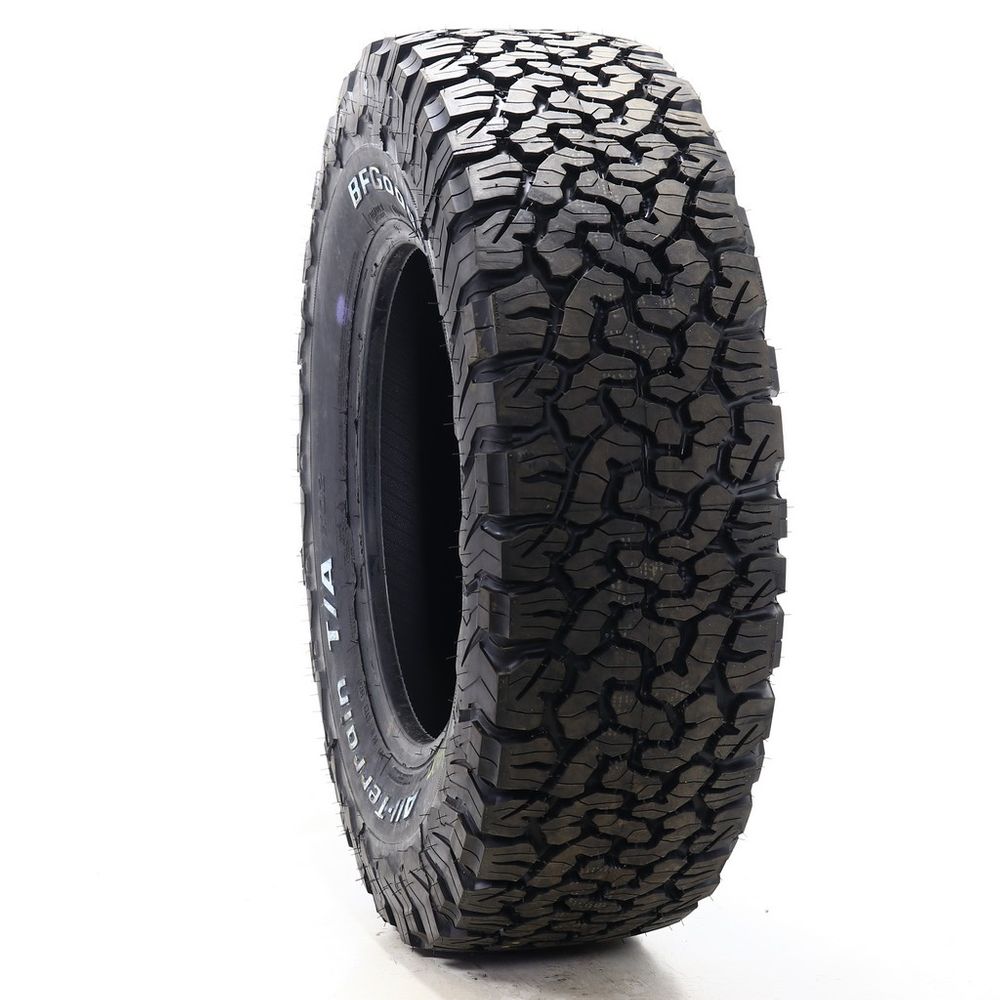Set of (2) New LT 275/70R18 BFGoodrich All-Terrain T/A KO2 125/122R E - 15/32 - Image 1