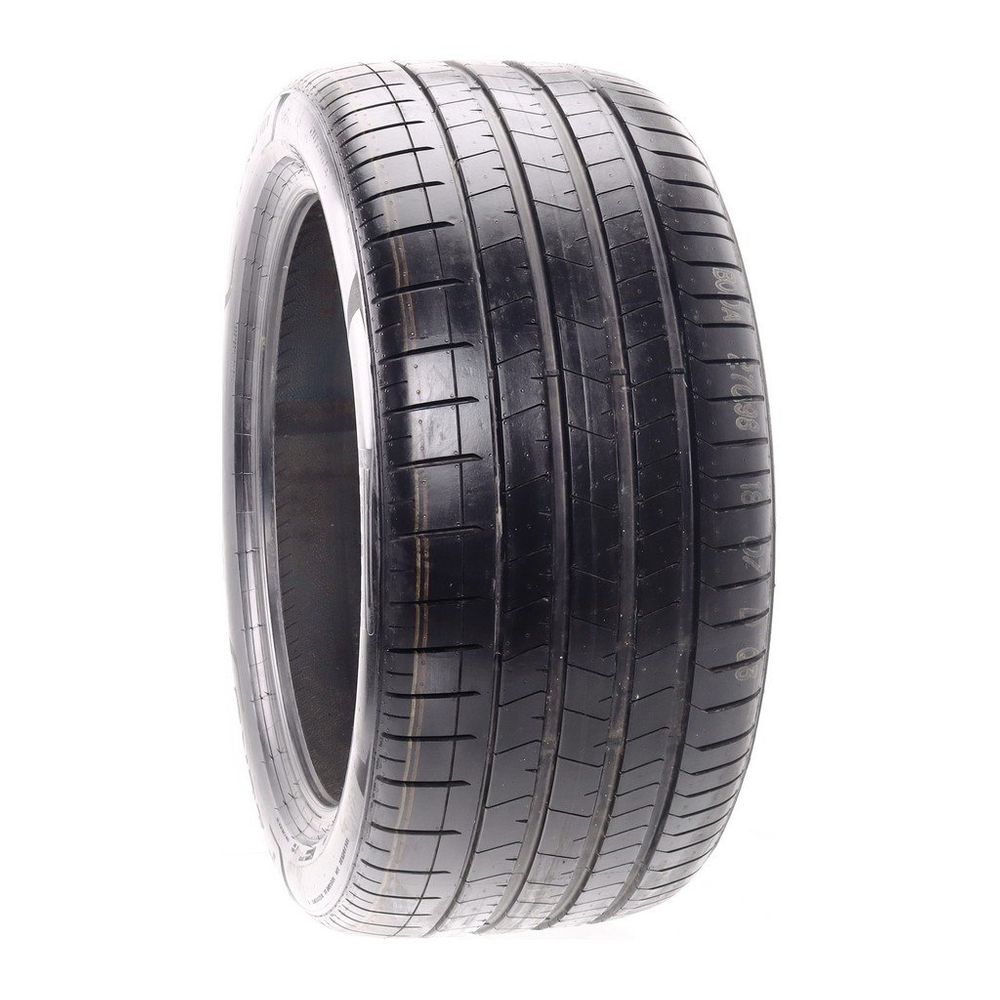 Set of (2) New 315/40R21 Pirelli P Zero PZ4 MO 111Y - Image 1