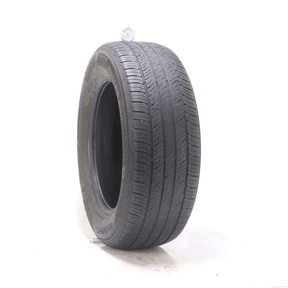 Set of (2) Used 255/60R18 Kumho Crugen HP71 108H - 5/32 - Image 1