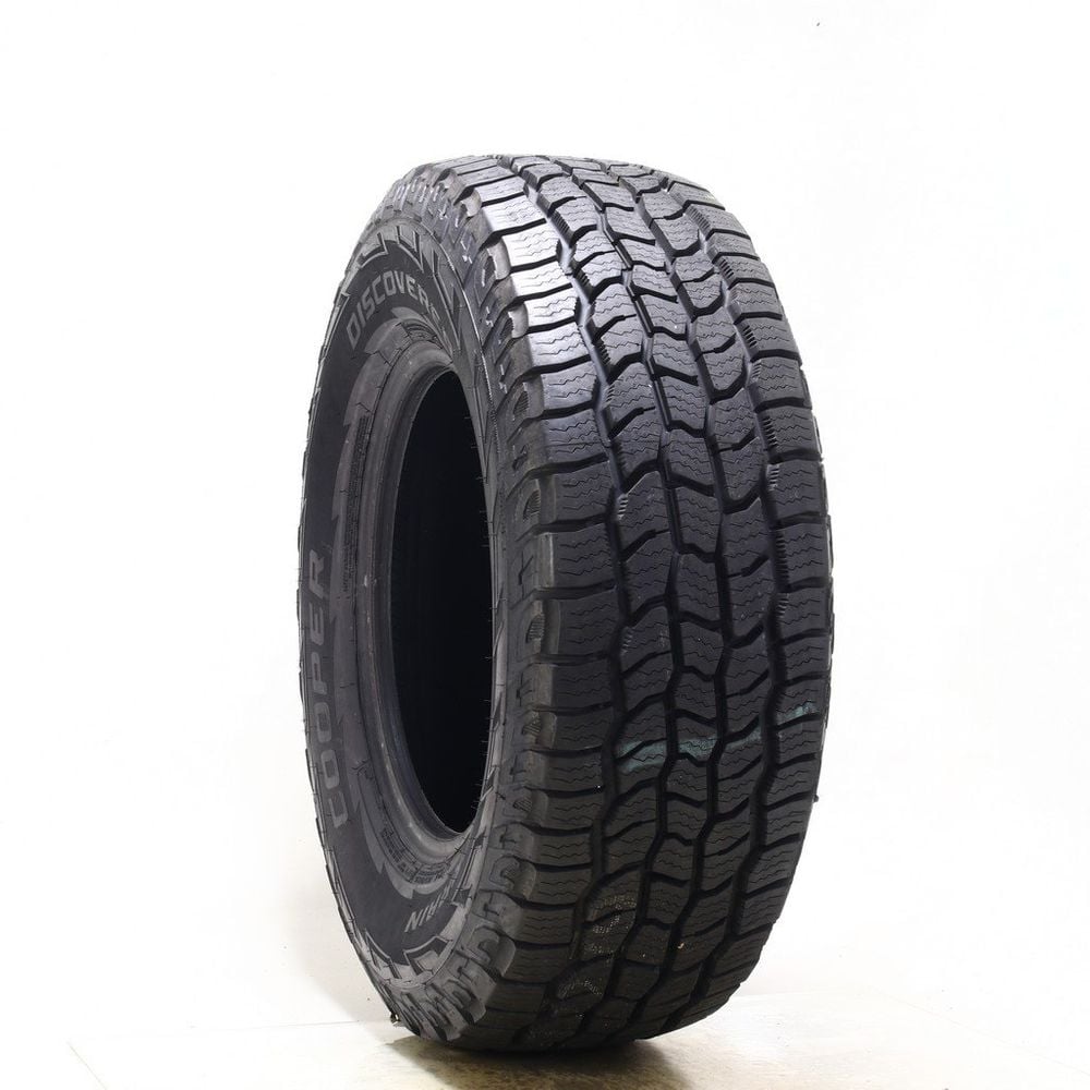 New 265/70R16 Cooper Discoverer A/T 112T - 14/32 - Image 1