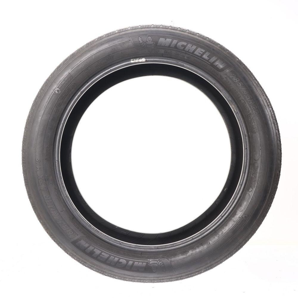 Set of (4) Used 285/45R22 Michelin Defender LTX M/S 114H - 7-7.5/32 - Image 3