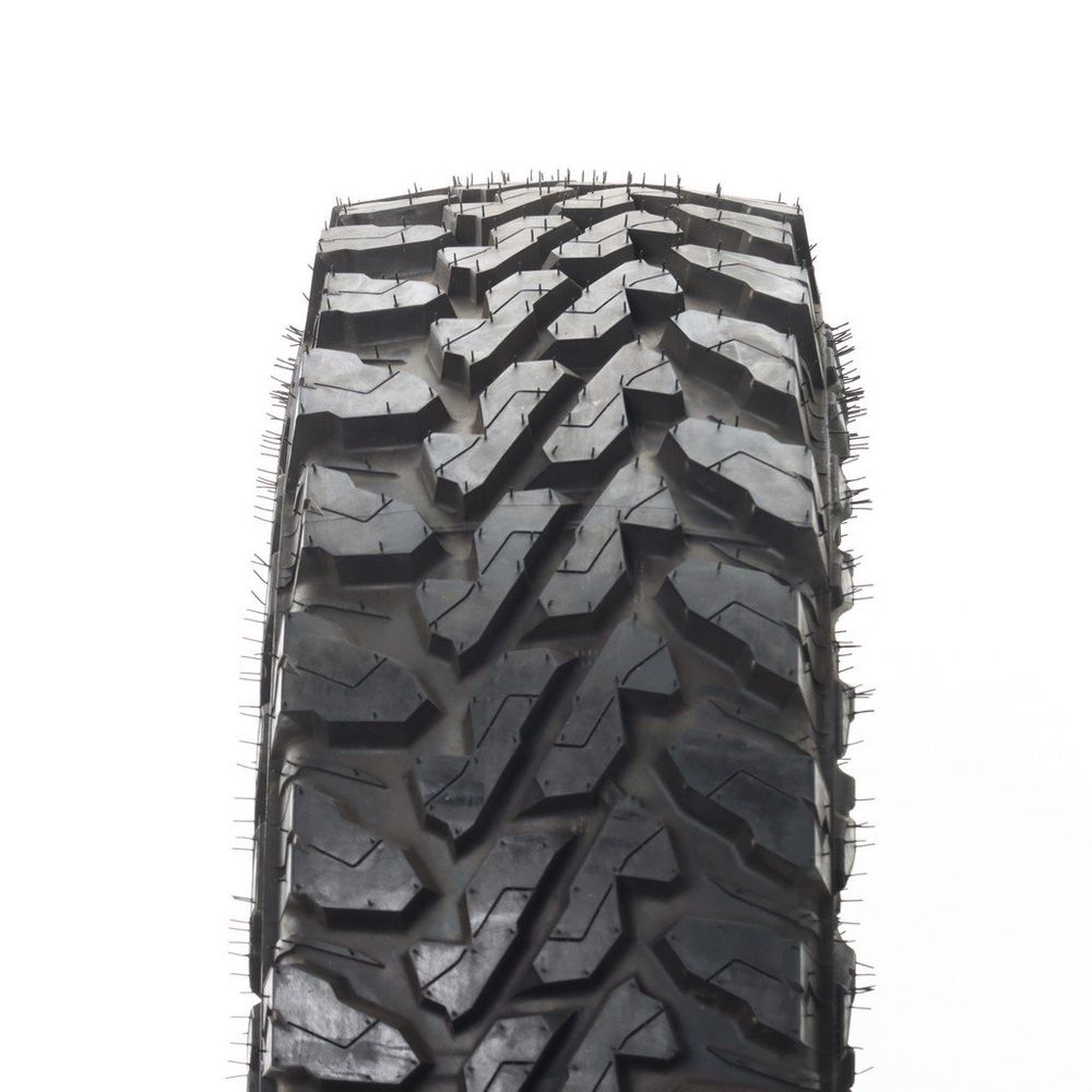 New LT 255/85R16 Yokohama Geolandar M/T G003 123/120Q E - Image 2