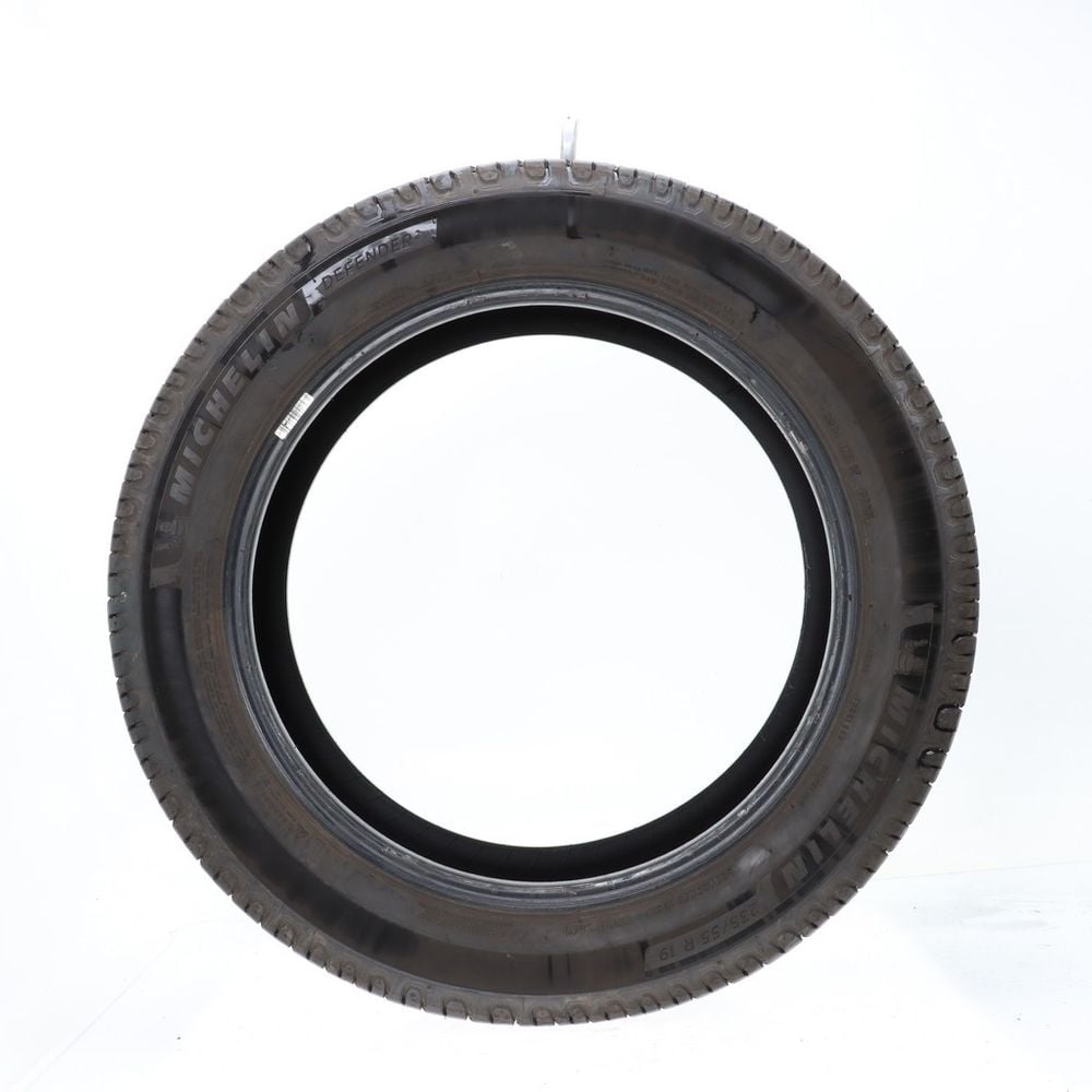 Set of (2) Used 235/55R19 Michelin Defender 2 105H - 9-10.5/32 - Image 3