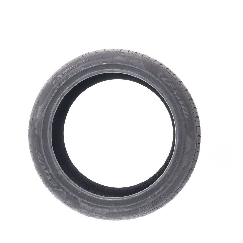 Set of (2) New 245/40ZR18 Lexani LXUHP-207 97W - Image 3