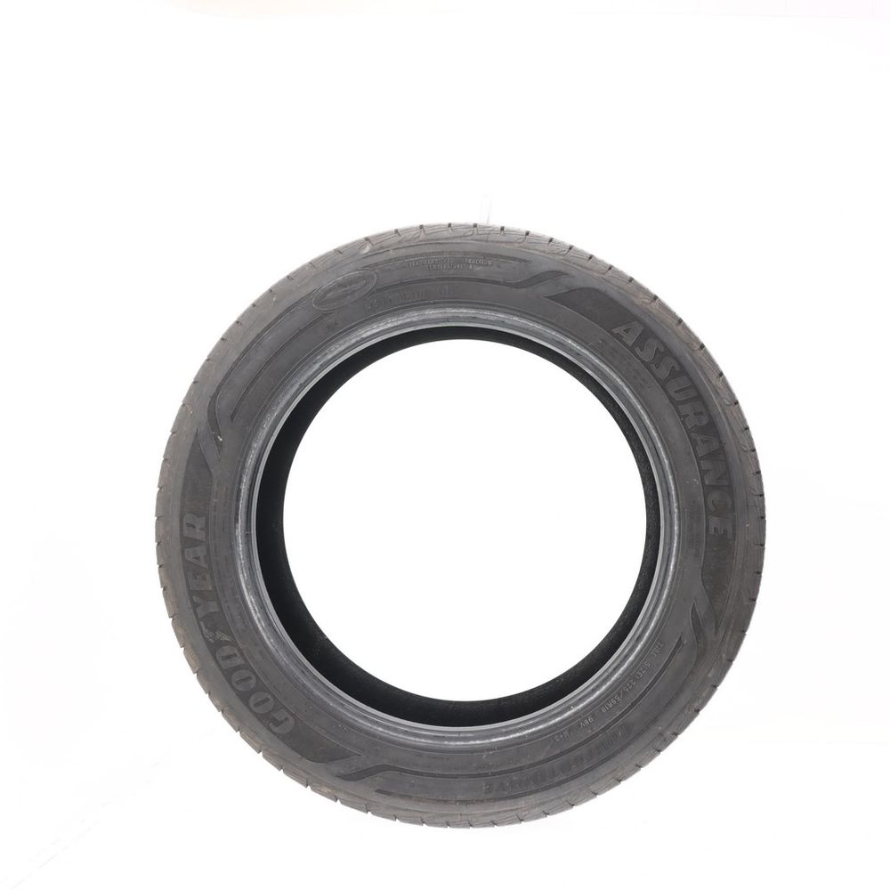 Used 225/55R18 Goodyear Assurance ComfortDrive 98V - 9.5/32 - Image 3