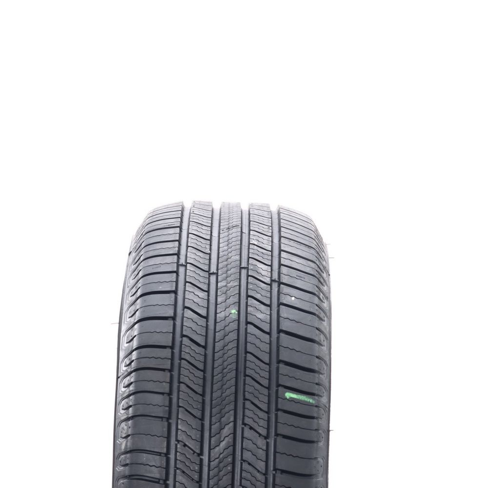 Set of (4) New 245/60R18 Michelin Defender 2 109H - Image 2