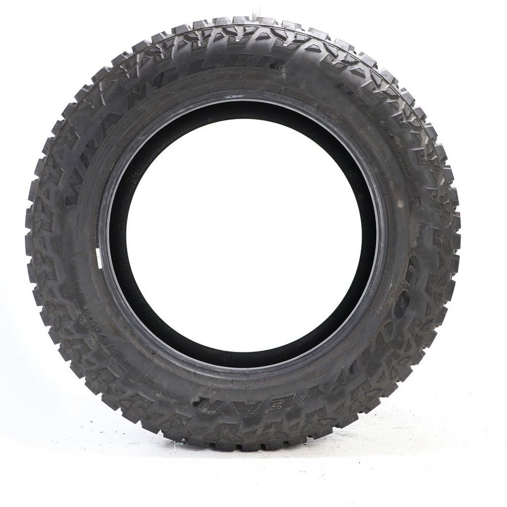Used 275/60R20 Goodyear Wrangler Ultra Terrain AT 115S - 11/32 - Image 3