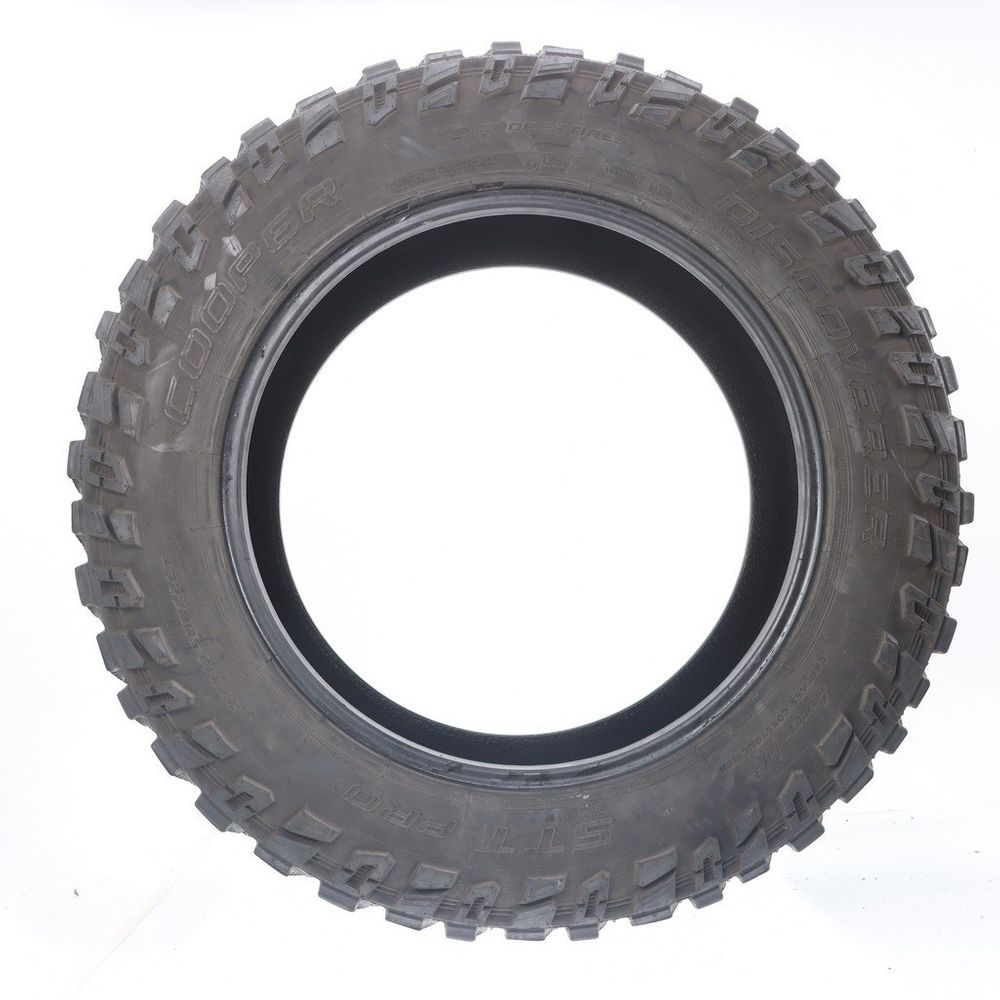 Used LT 37X13.5R22 Cooper Discoverer STT Pro 123Q E - 13/32 - Image 3