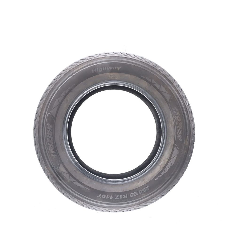 Set of (2) Used 255/65R17 Fuzion Highway 110T - 7.5/32 - Image 3