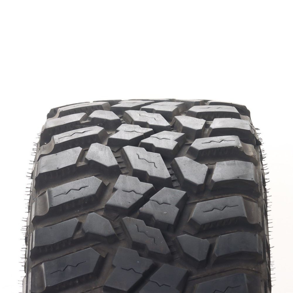 Used LT 37X13.5R17 Cooper Discoverer STT Pro 121Q E - 21/32 - Image 2