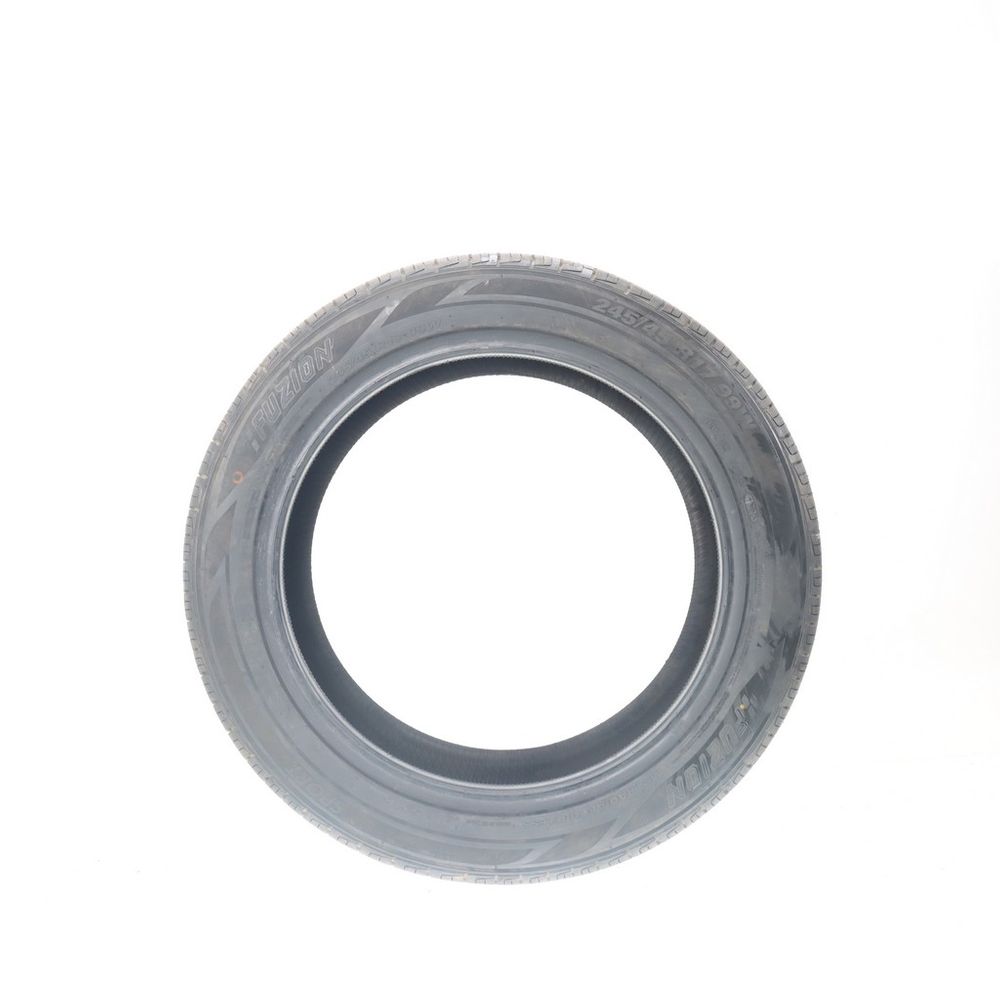 New 245/45R17 Fuzion Sport 99W - Image 3