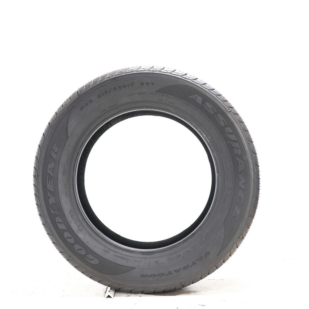 Driven Once 215/65R17 Goodyear Assurance Ultratour 99T - 9/32 - Image 3